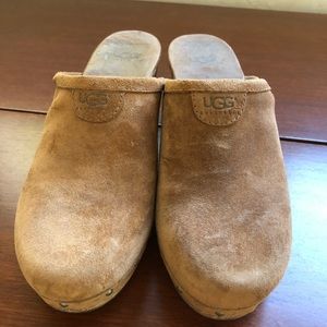 UGG suede clog mules, women’s size 6